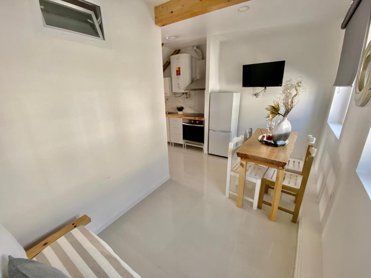 Casinha Da Patricia Apartment Nazare Exterior photo